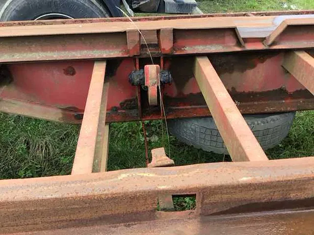 Container oplegger - afbeelding 3 van  17