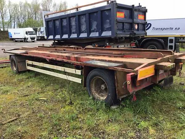 Container oplegger - afbeelding 10 van  17