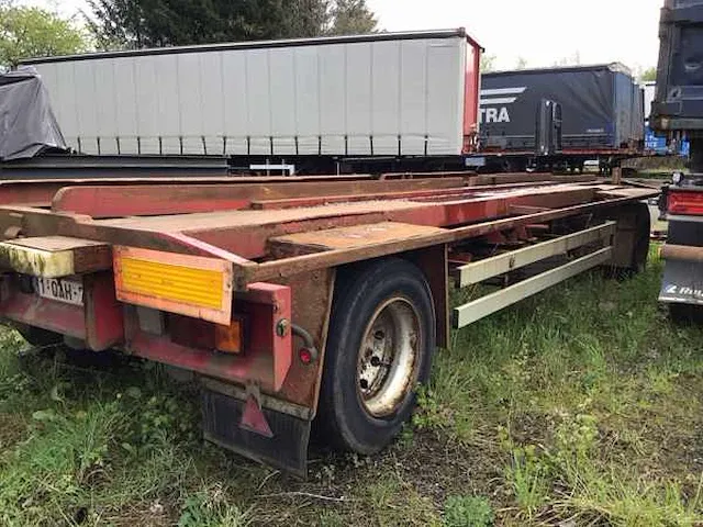 Container oplegger - afbeelding 12 van  17