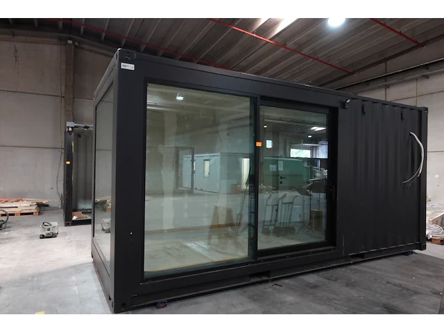 Container unit woon / slaap / bureau - afbeelding 1 van  11