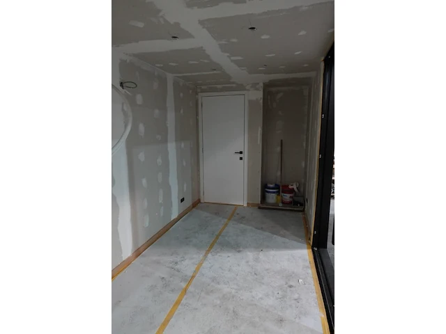 Container unit woon / slaap / bureau - afbeelding 9 van  11