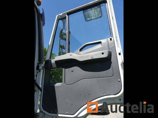 Container vrachtwagen + container 11 m³ iveco trakker 380 - afbeelding 10 van  52