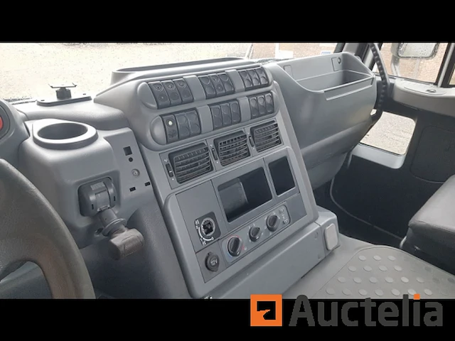 Container vrachtwagen + container 11 m³ iveco trakker 380 - afbeelding 41 van  52