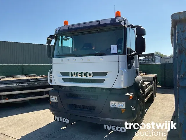 Container vrachtwagen - afbeelding 7 van  11