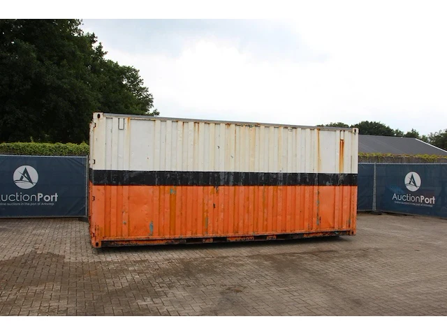 Container - afbeelding 1 van  1