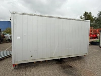 Container - afbeelding 1 van  1