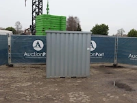 Container