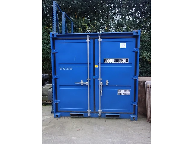 Container - afbeelding 1 van  4