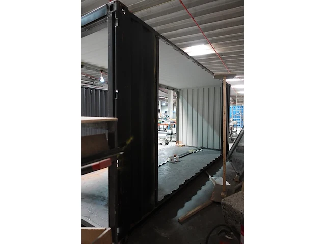 Container - afbeelding 3 van  4