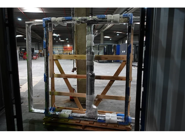 Container - afbeelding 4 van  4