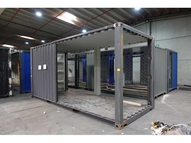 Container - afbeelding 1 van  3