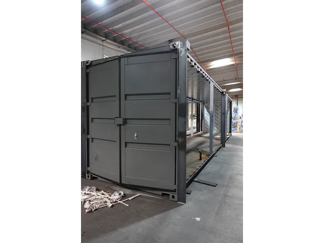 Container - afbeelding 2 van  3