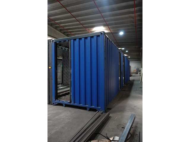 Container - afbeelding 1 van  3