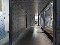 Container - afbeelding 3 van  3