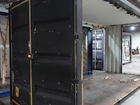 Container - afbeelding 3 van  3