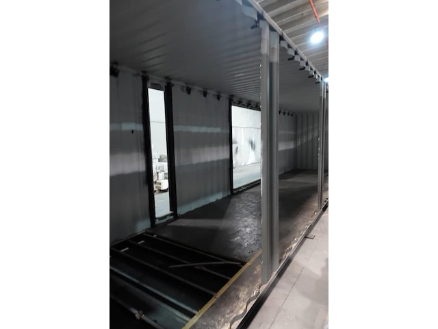 Container - afbeelding 6 van  6