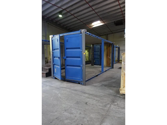 Container - afbeelding 1 van  3