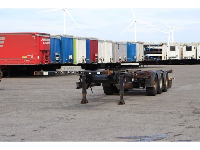 Containerchassis kässbohrer 2007 - afbeelding 1 van  1