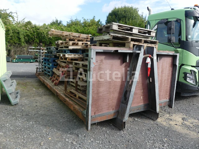 Containerframe met inhoud - afbeelding 4 van  10
