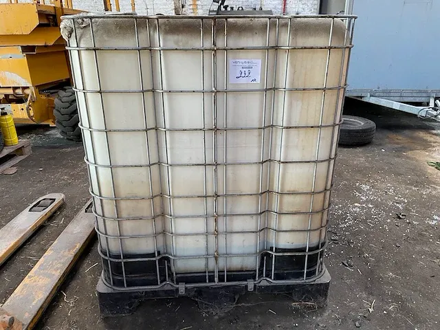 Containers - afbeelding 1 van  3