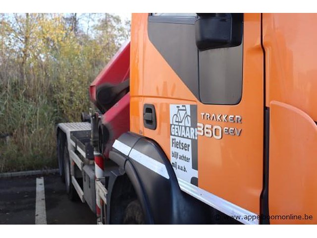 Containervrachtwagen iveco trakker ad 260t, datum 1ste inschrijving 14/10/2013, chassisnummer wjme2nps40c271248, km-stand keuring 10/24 47.853, euro eev, diesel, kenteken i+ii, gelijkvormigheidssattest - afbeelding 3 van  21