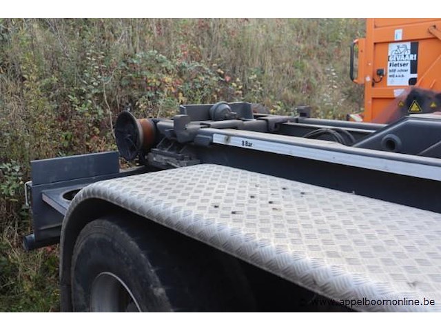 Containervrachtwagen iveco trakker ad260t36, datum 1ste inschrijving 11/9/2011, chassisnummer wjme2nps40c238207, km-stand keuring 9/25 31.445, euro 5, diesel, kenteken, gelijkvormigheidssattest - afbeelding 3 van  17