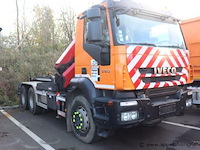 Containervrachtwagen iveco trakker ad260t36, datum 1ste inschrijving 11/9/2011, chassisnummer wjme2nps40c238207, km-stand keuring 9/25 31.445, euro 5, diesel, kenteken, gelijkvormigheidssattest