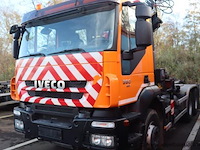 Containervrachtwagen iveco trakker ad260t36, datum 1ste inschrijving 11/9/2011, chassisnummer wjme2nps40c238207, km-stand keuring 9/25 31.445, euro 5, diesel, kenteken, gelijkvormigheidssattest - afbeelding 10 van  17