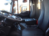 Containervrachtwagen iveco trakker ad260t/8.0, datum 1ste inschrijving 23/8/2011, chassisnummer wjme2nncs40c238124, km-stand keuring 10/24 161.910, euro 5, diesel, kenteken, gelijkvormigheidssattest - afbeelding 8 van  14