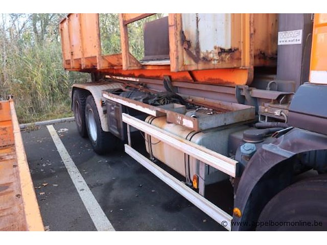 Containervrachtwagen iveco trakker ad260t/8.0, datum 1ste inschrijving 23/8/2011, chassisnummer wjme2nncs40c238124, km-stand keuring 10/24 161.910, euro 5, diesel, kenteken, gelijkvormigheidssattest - afbeelding 12 van  14