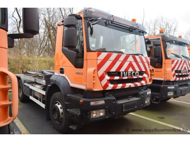 Containervrachtwagen iveco trakker,diesel,7790cm³,265kw,1e inschr 01/9/11, wjme2nps40c238054,kmstand vlg ltste keuring dd 07/11/23: 204408km, co²-uitstoot ng, euro5,kenteken,gelijkvormigheidsattest, keuring tot 02/11/24, 2sleutels - afbeelding 12 van  21