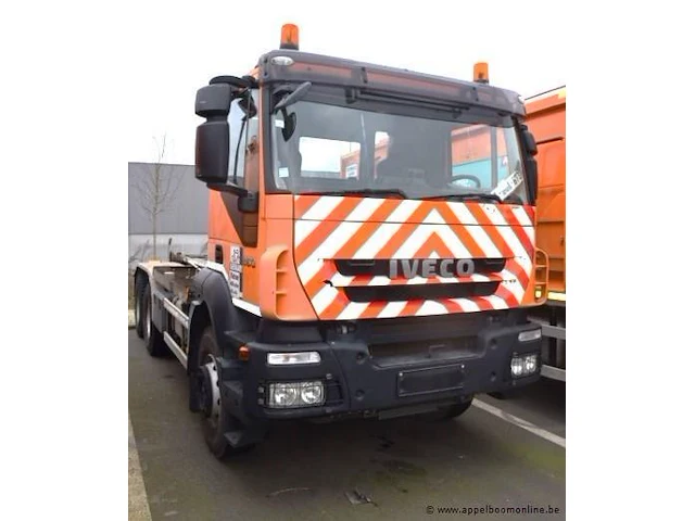Containervrachtwagen iveco trakker,diesel,7790cm³,265kw,1e inschr 19/7/12, wjme2nps40c250600,kmstand vlg ltste keuring dd 05/9/23: 145583km, co²-uitstoot ng, euro v,kenteken,gelijkvormigheidsattest, keuring tot 05/9/24, 2sleutels - afbeelding 12 van  19