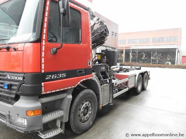 Containervrachtwagen mercedes actros 2635 6x4,diesel,11946cm³,260kw,1e inschr 03/7/03,wdb9502431k833249,45955km co²-uitstoot ng, euro3,kenteken i+ii,gelijkvormigheidsattest, keuring tot 06/8/25,1sleutel - afbeelding 12 van  22