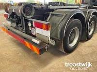 Containervrachtwagen - afbeelding 18 van  38