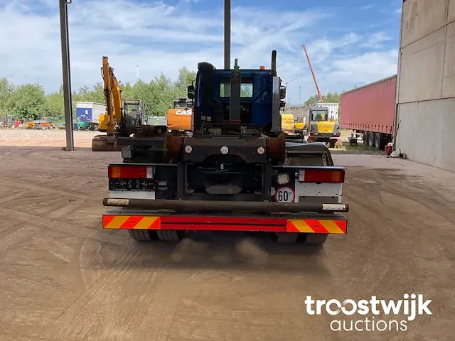 Containervrachtwagen - afbeelding 34 van  38