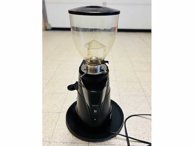 Conti x-one 2-groupsis koffiemachine & grinder fiorenzato f64 - afbeelding 6 van  10