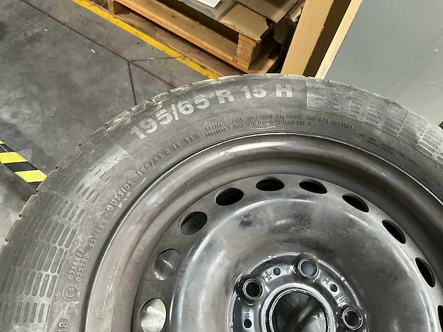 Continental 195/65 r 15 h 4 banden (4x) - afbeelding 5 van  6