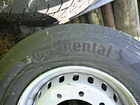 Continental vrachtwagenband + velg - afbeelding 4 van  5