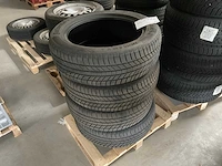 Continental wintercontact 225/55r19v winterbanden (4x) - afbeelding 1 van  6