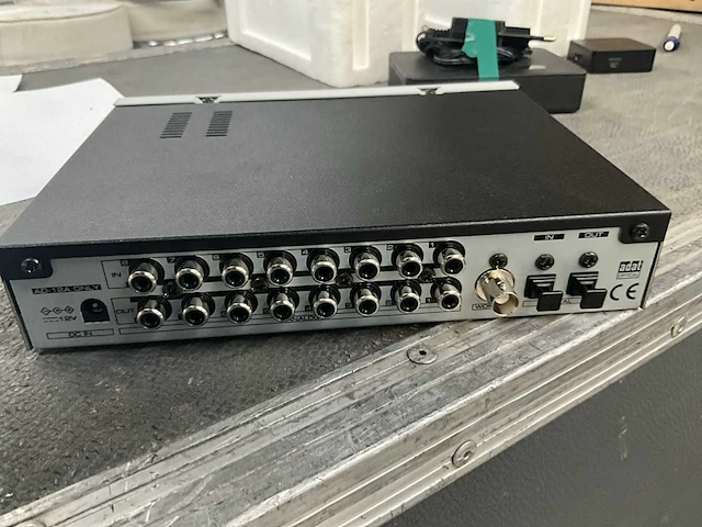 Converter fostex vc-8 en toebehoren - afbeelding 3 van  11
