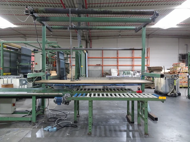 Conveyor with 2x overedging machine titan - afbeelding 3 van  4
