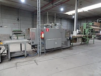 Conveyor with shrink tunnel sac + deposit roller into trolley - afbeelding 1 van  11