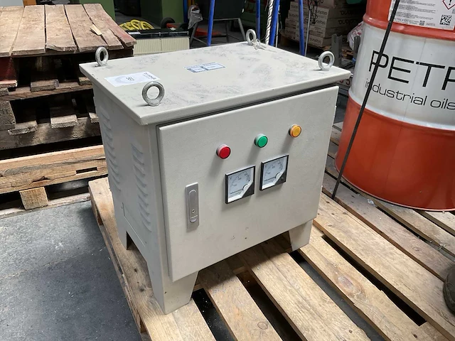 Conya sbk-7000va transformator - afbeelding 1 van  6