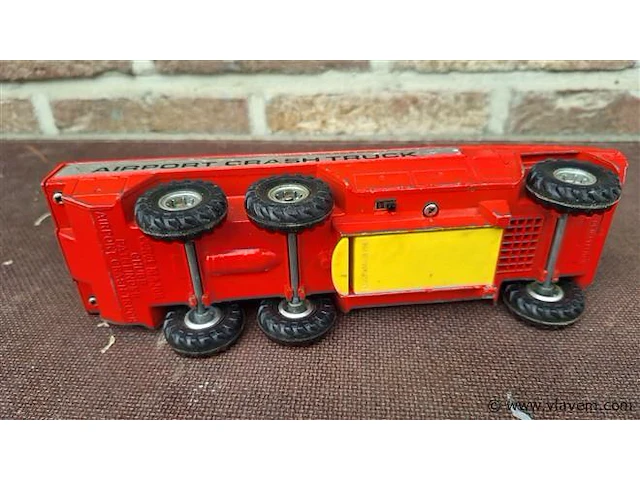Corgi major airport crash truck - afbeelding 5 van  5