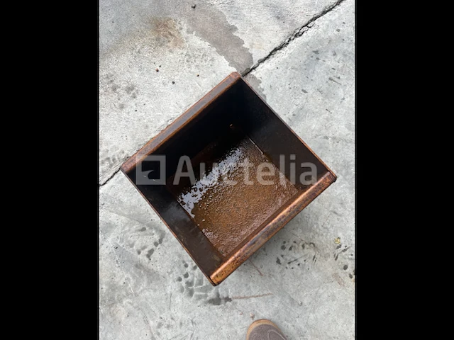 Corten bloembak (klein) - afbeelding 1 van  4