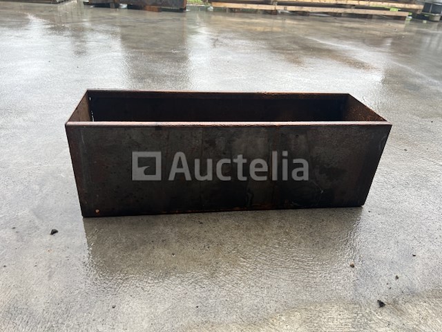 Corten bloembak (medium) - afbeelding 2 van  5