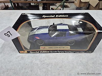 Corvette 1996 coupe - afbeelding 1 van  3