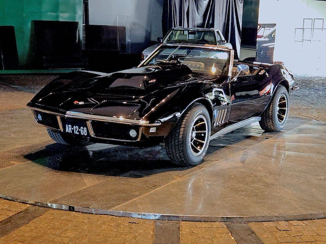 Corvette c3 convertible 427 4-speed manual benzine 1968 (marge) - afbeelding 1 van  1