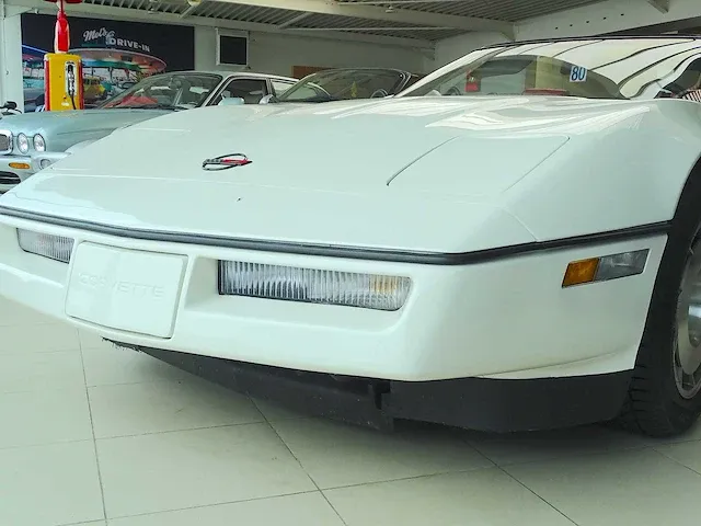 Corvette c4 convertible 'indianapolis 500' - afbeelding 39 van  42