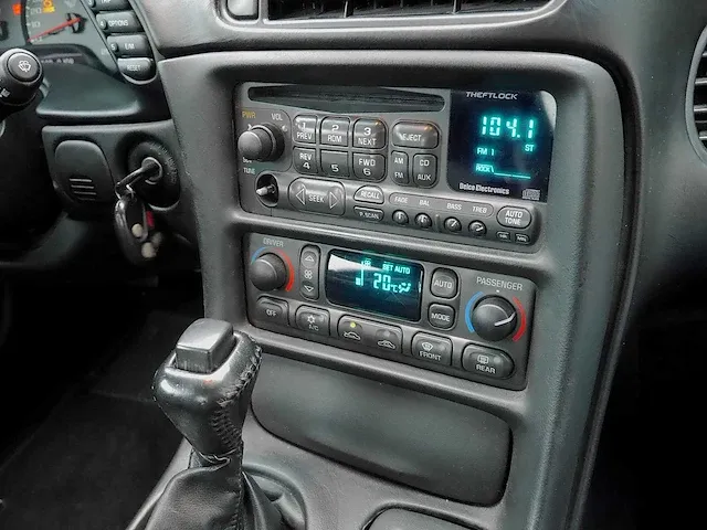 Corvette c5 targa ls1, xt-086-r - afbeelding 4 van  17